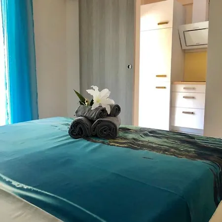 Relax Апартаменты Переа